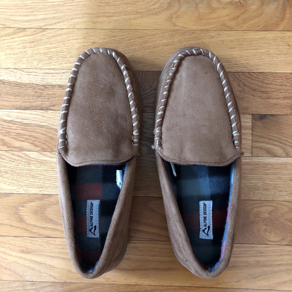 Mens moccasin slippers